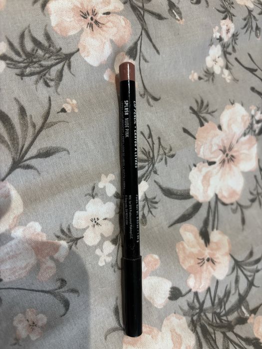 Konturowka nyx nude pink spl858