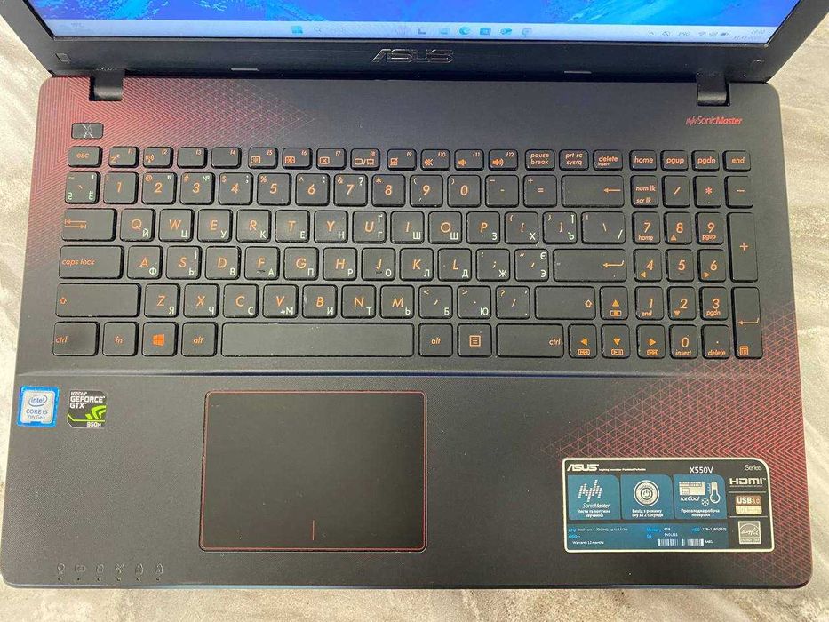 Ноутбук Asus X550V, 20RAM/128, i5-7gen,/15,6/FHD1920x1080