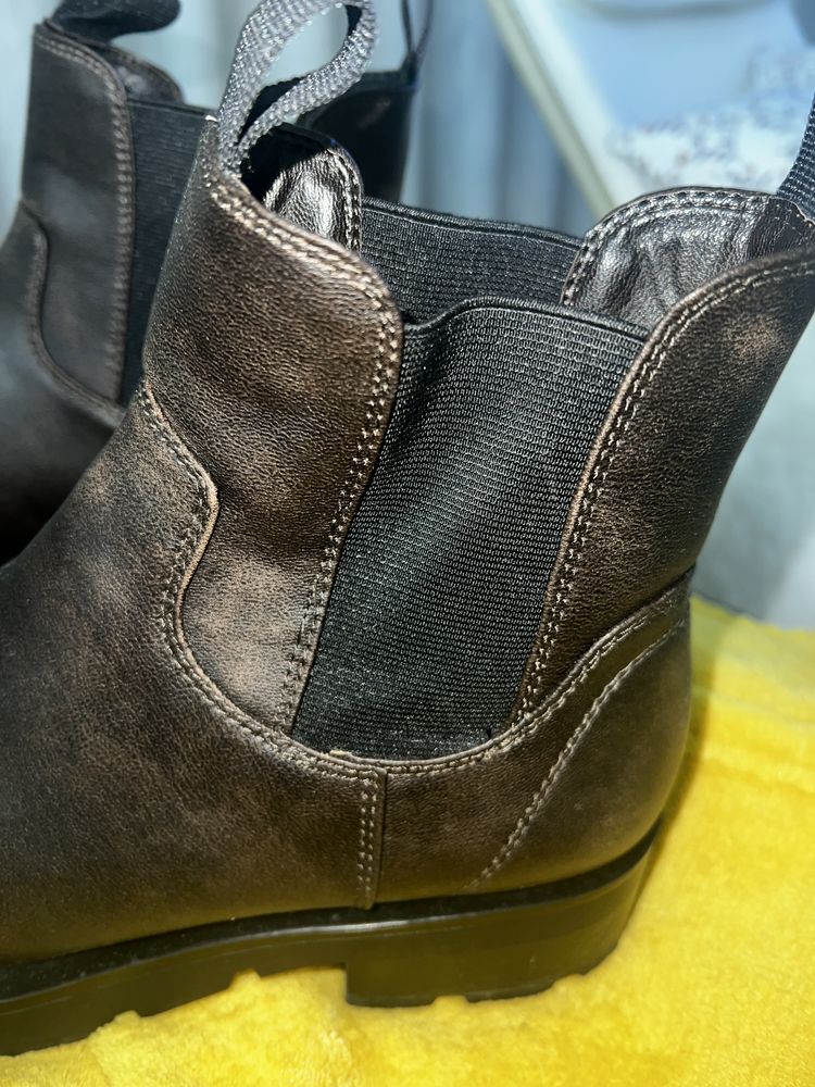 Zara bota senhora