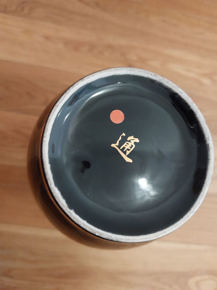 Jarra preta chinesa