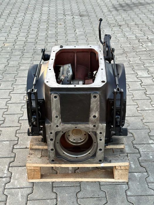 Tylny Most, nowy typ śruby M16 | URSUS/ZETOR | np. 914, 8145, 1224