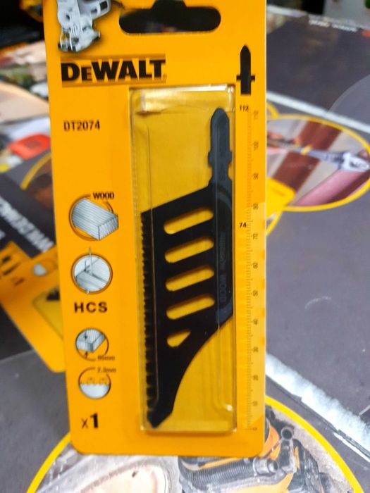 Пилка до лобзика для деревини DeWALT DT2074