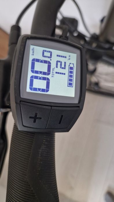 Rower elektryczny Focus Bosch miejski roz s gwarancja przebieg  121km