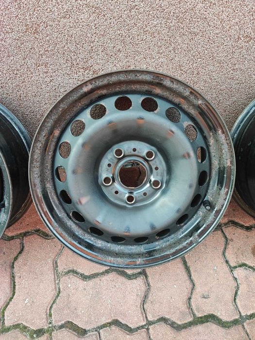 Felgi Stalowe VW Volkswagen 5x112 15" 6J ET 43 15 Skoda Audi Seat