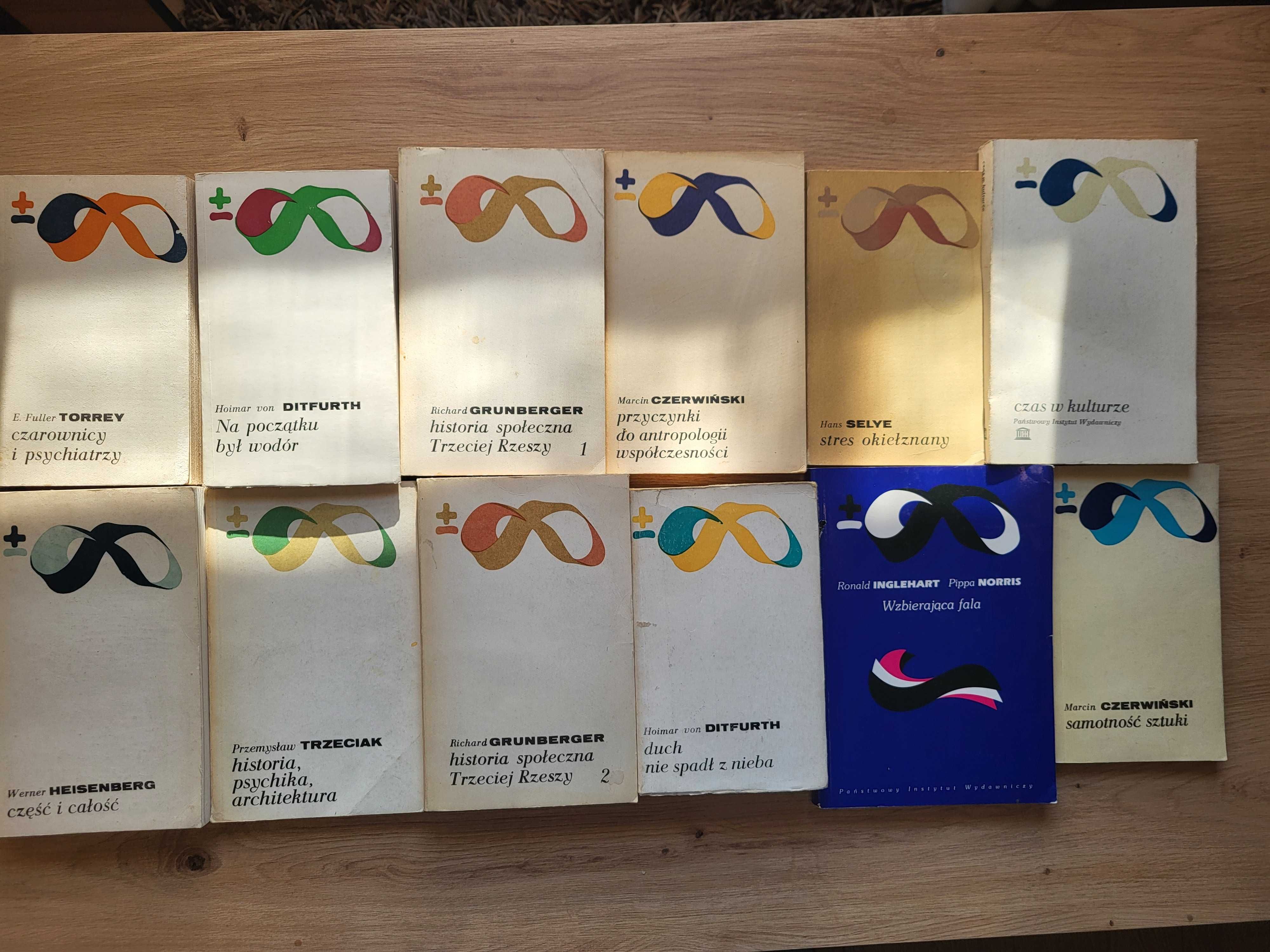 dwa bieguny  Thomas S. Kuhn z serii biblioteka myśli współczesnej