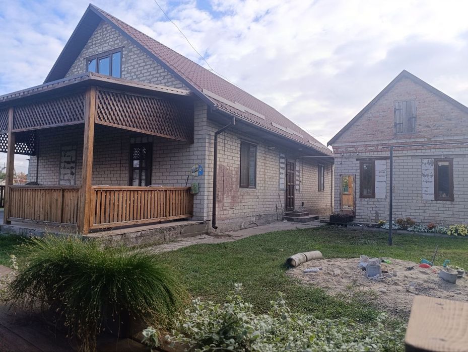 в м.Самар, дім на 4 окремі кімнати; 115 кв/м