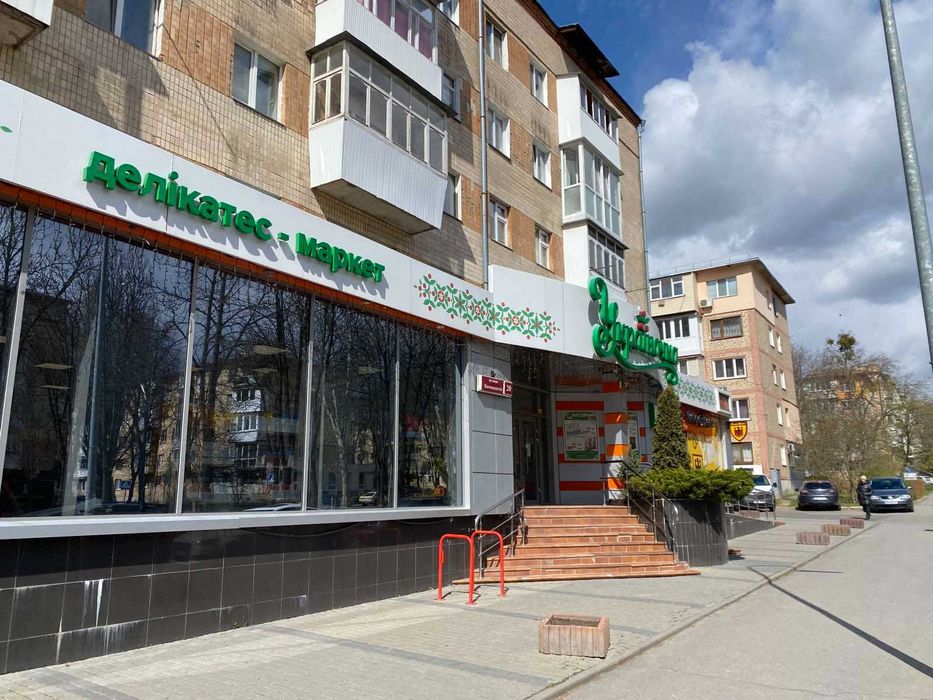 Продаж комерційного приміщення на просп. Космонавтів 8421