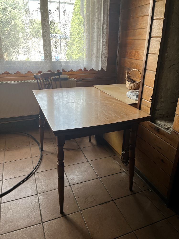Oproznienie starego budynku mieszkalnego
