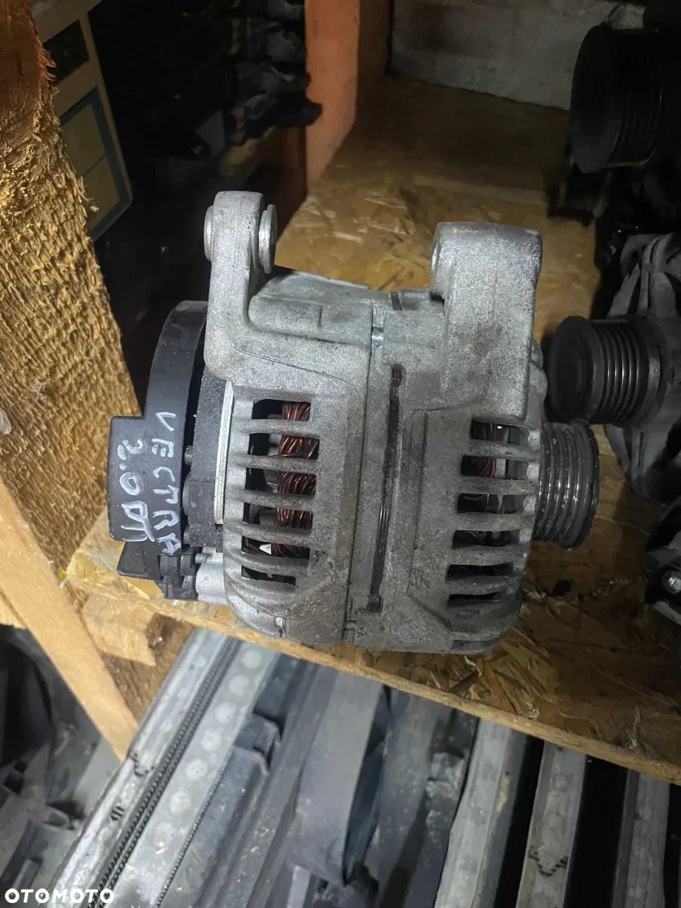 Alternator Opel Vectra 2.0 DTI