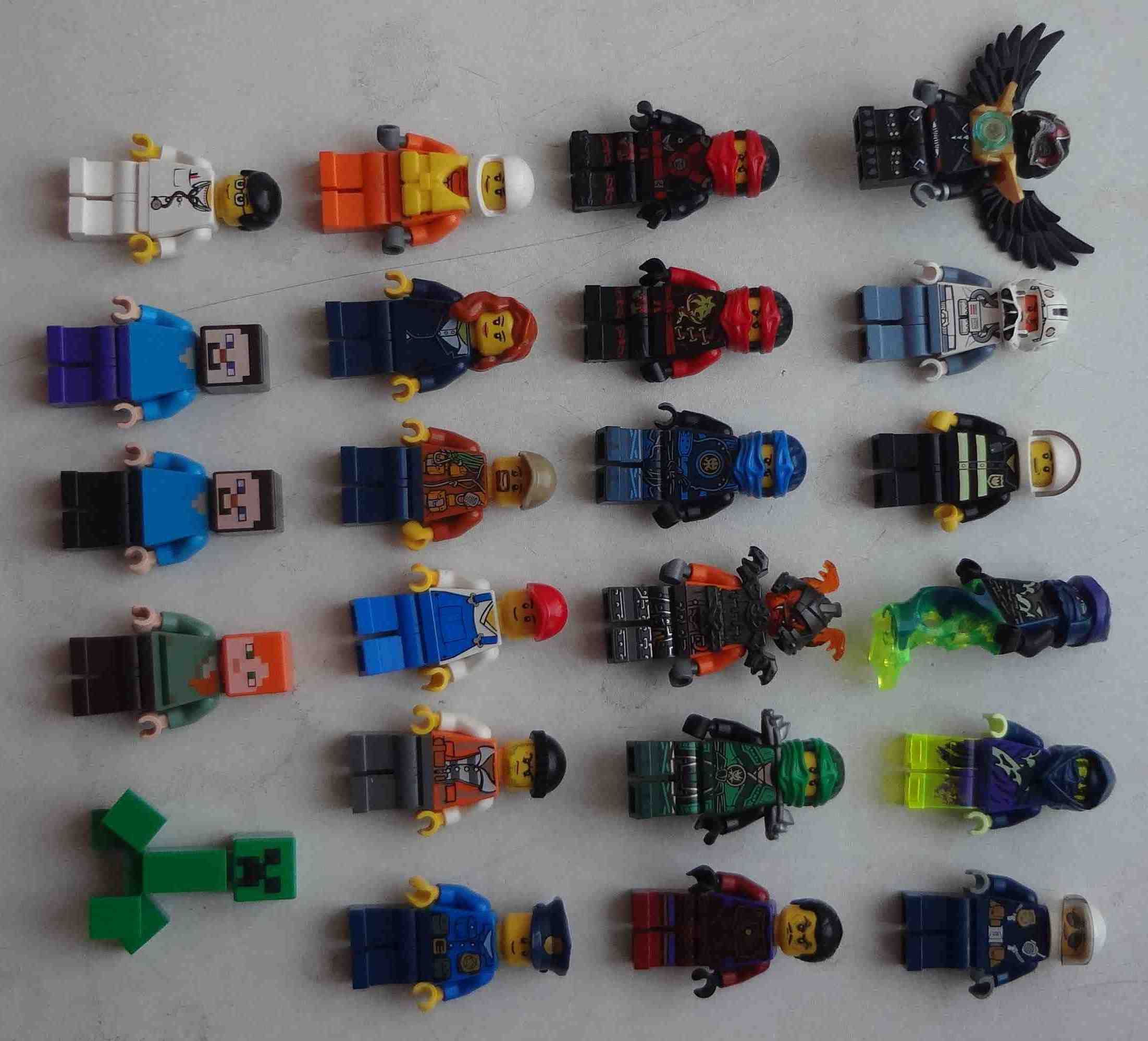 Минифигурки LEGO Лего оригинал 23 штук разных
