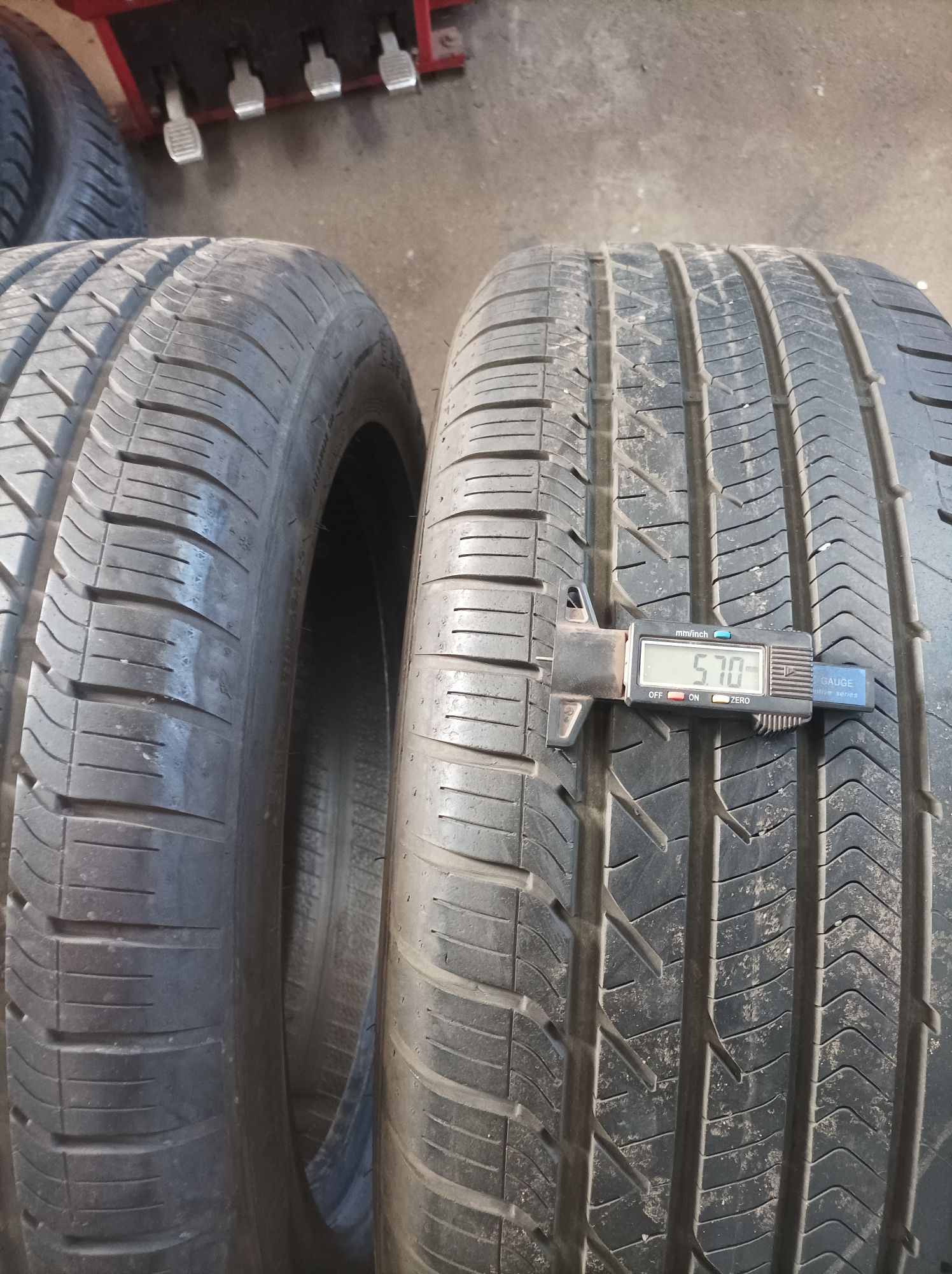 Opony wielosezonowe 255/55 R19