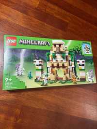 LEGO® 21250 Minecraft - Forteca żelaznego golema