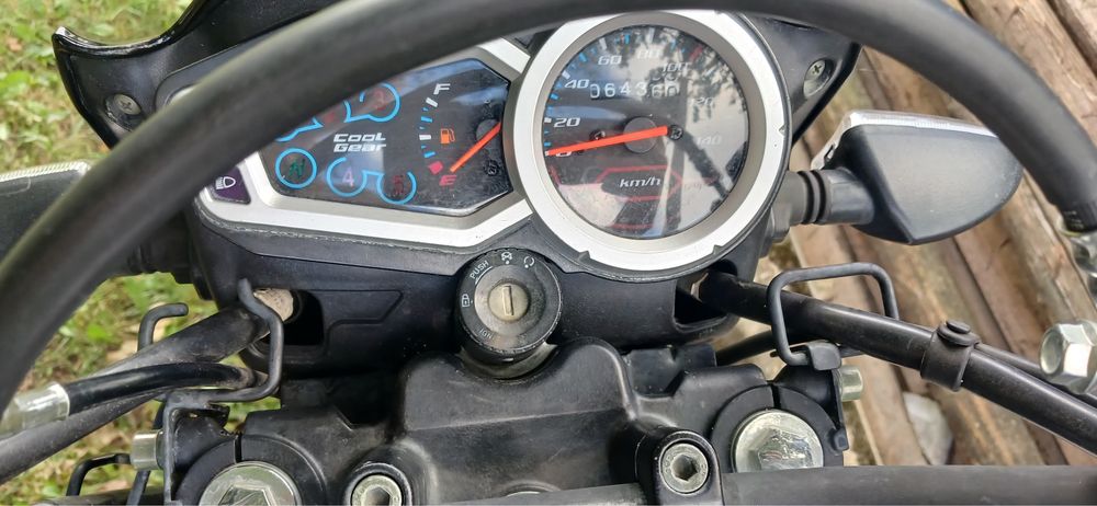 Продам мотоцикл Loncin LX200GY-3 Pruss