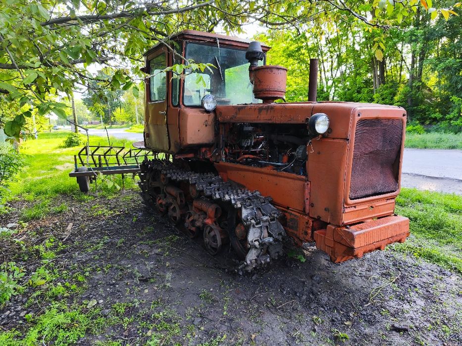 Продам трактор ДТ-75