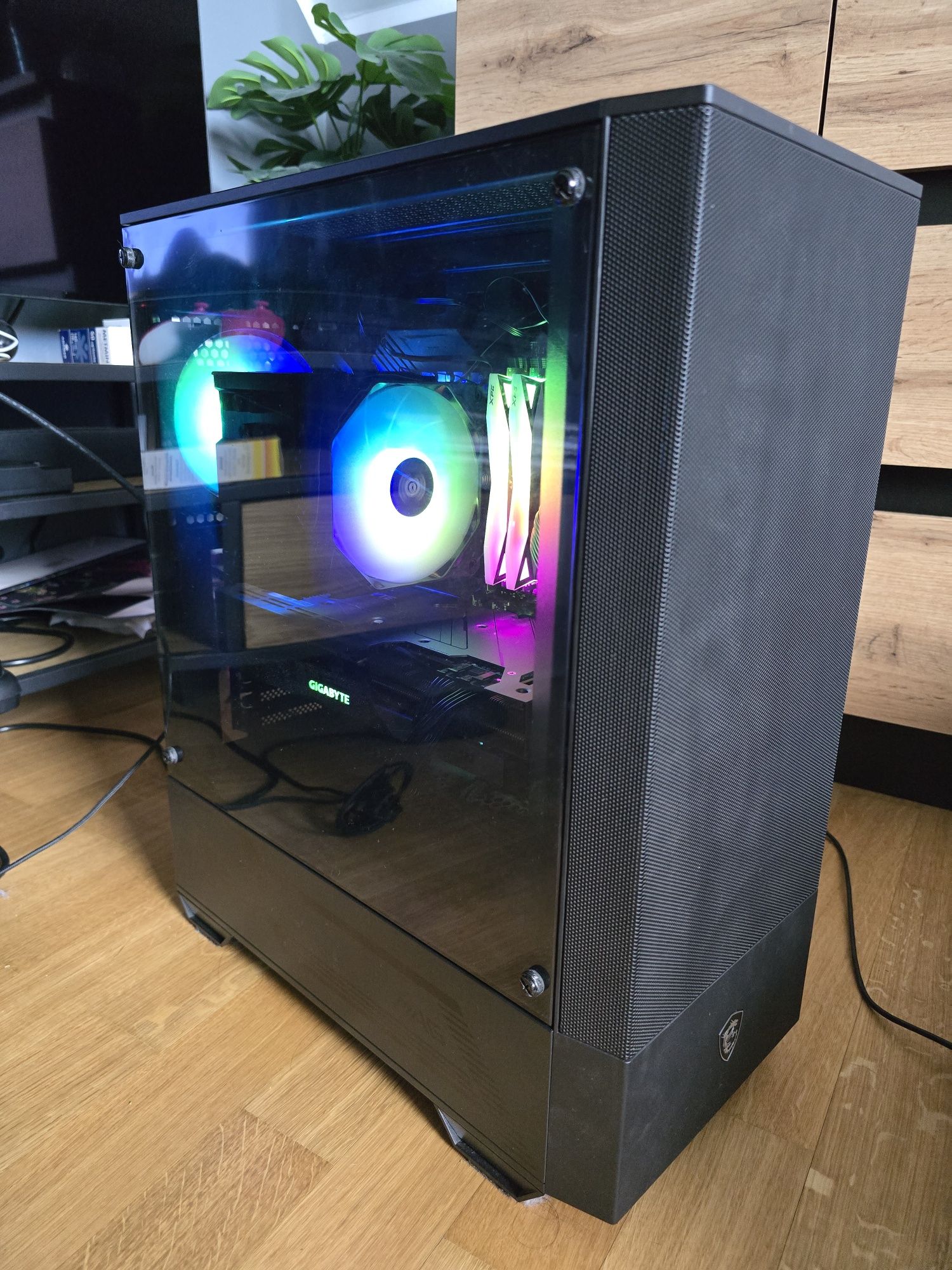 Komputer gamingowy Ryzen 5 5600 RX7800XT