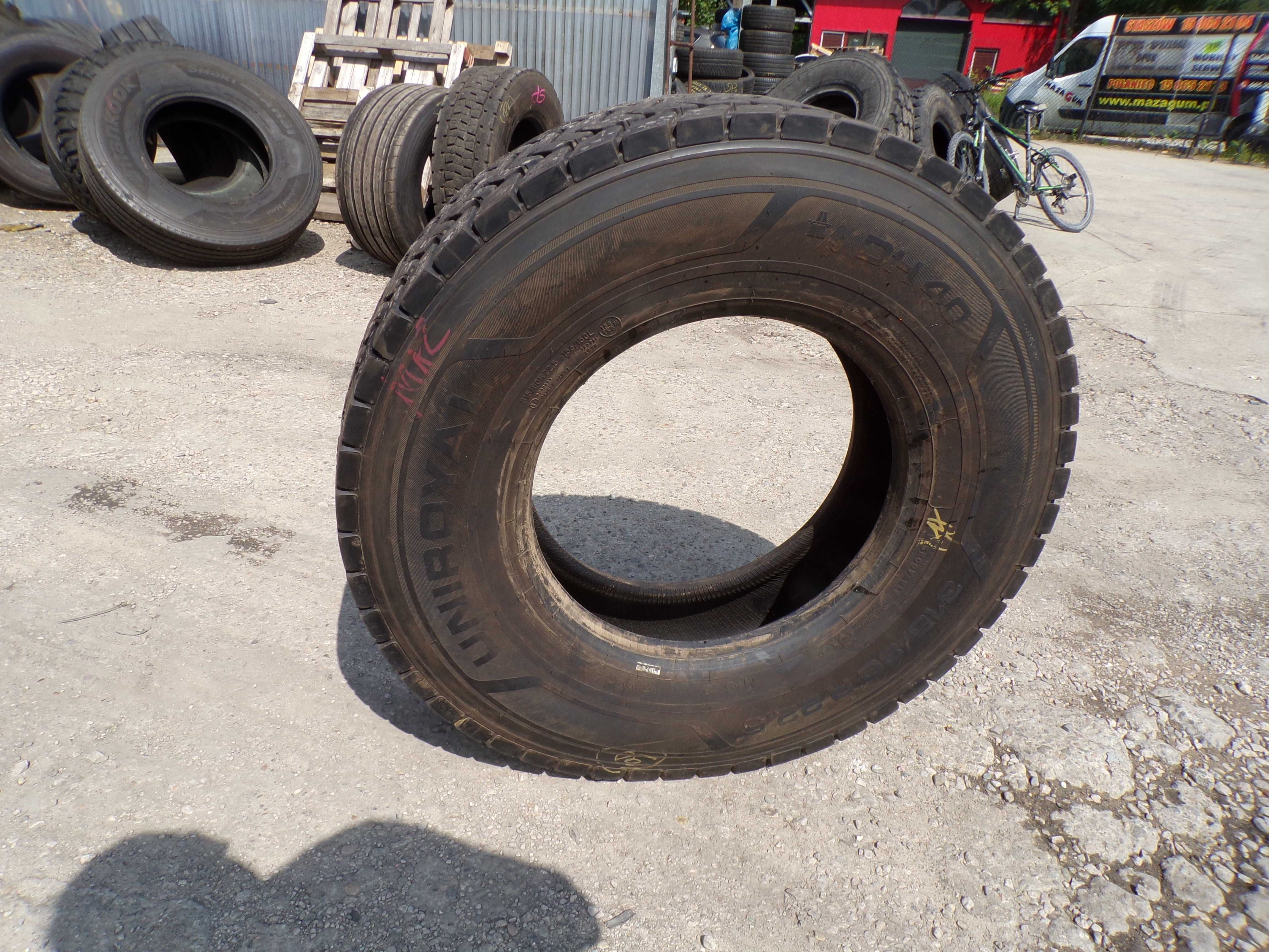 Opona 315/80R22.5 UNIROYAL DH 40 (800 netto)