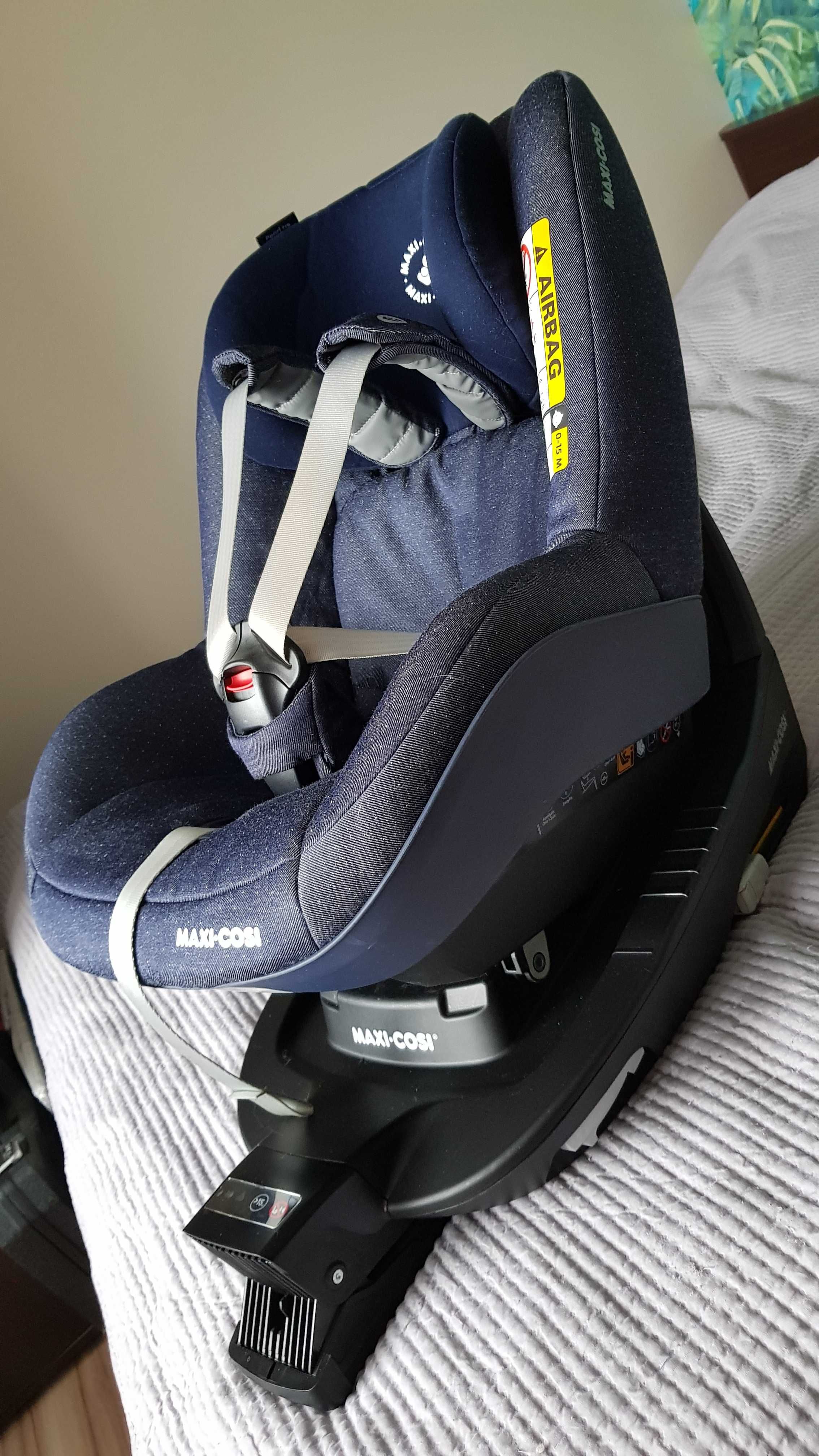 Fotelik z bazą Maxi-Cosi Pearl Pro (9-18kg) + baza 3WayFix