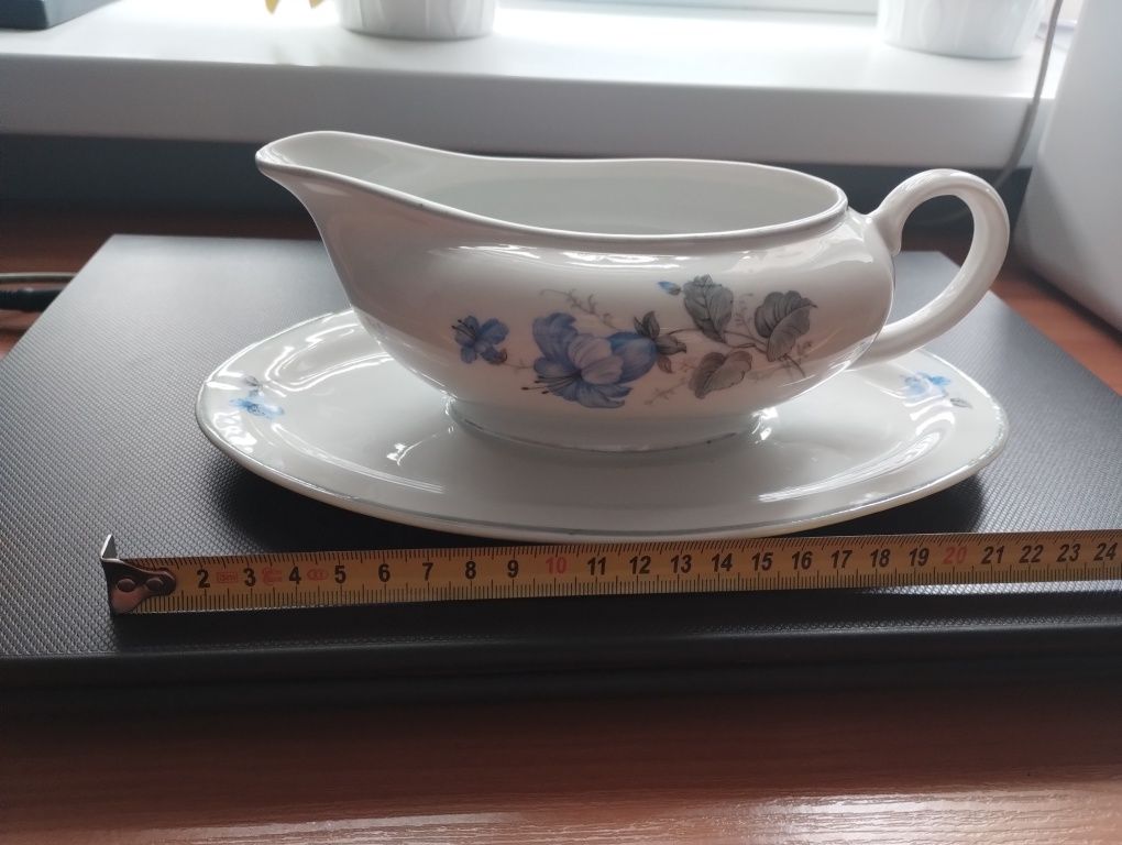 Giesche porcelana przedwojenna sosjerka