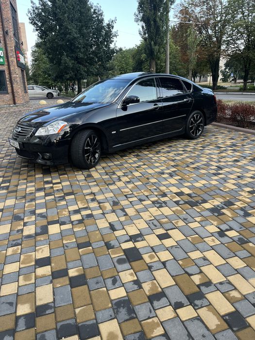 Продам infiniti m35x