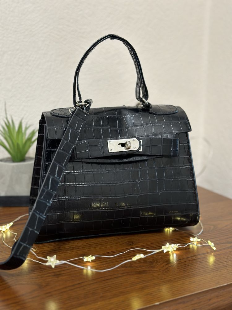 Жіноча лакова сумка чемодан під hermes