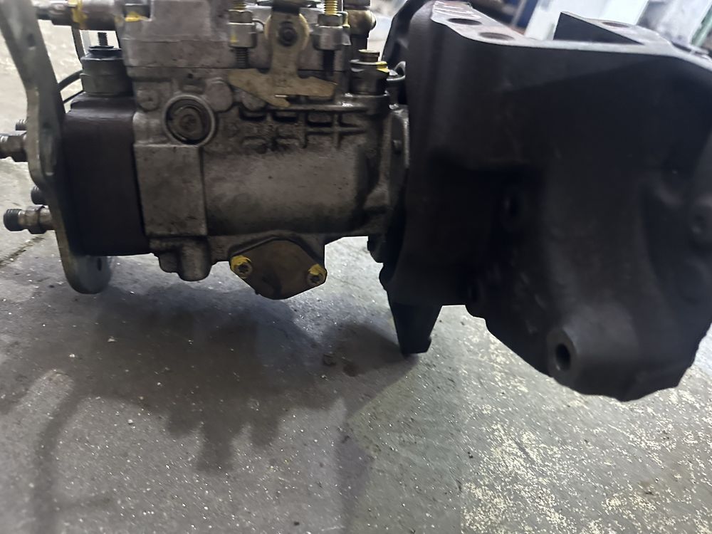 bomba injetora Renault Clio /kangoo 1.9 D BOSCH