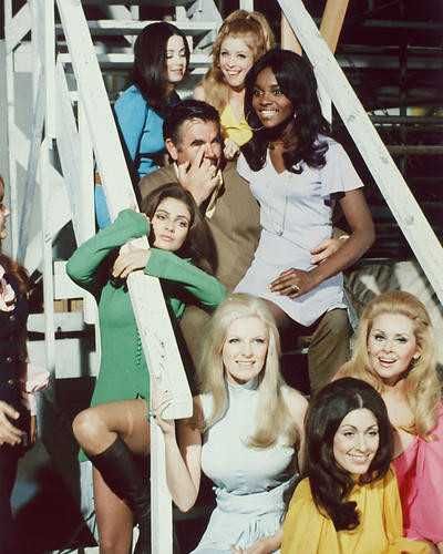O VALE DAS BONECAS II (Russ Meyer/Cynthia Meyers/Dolly Read) NOVO