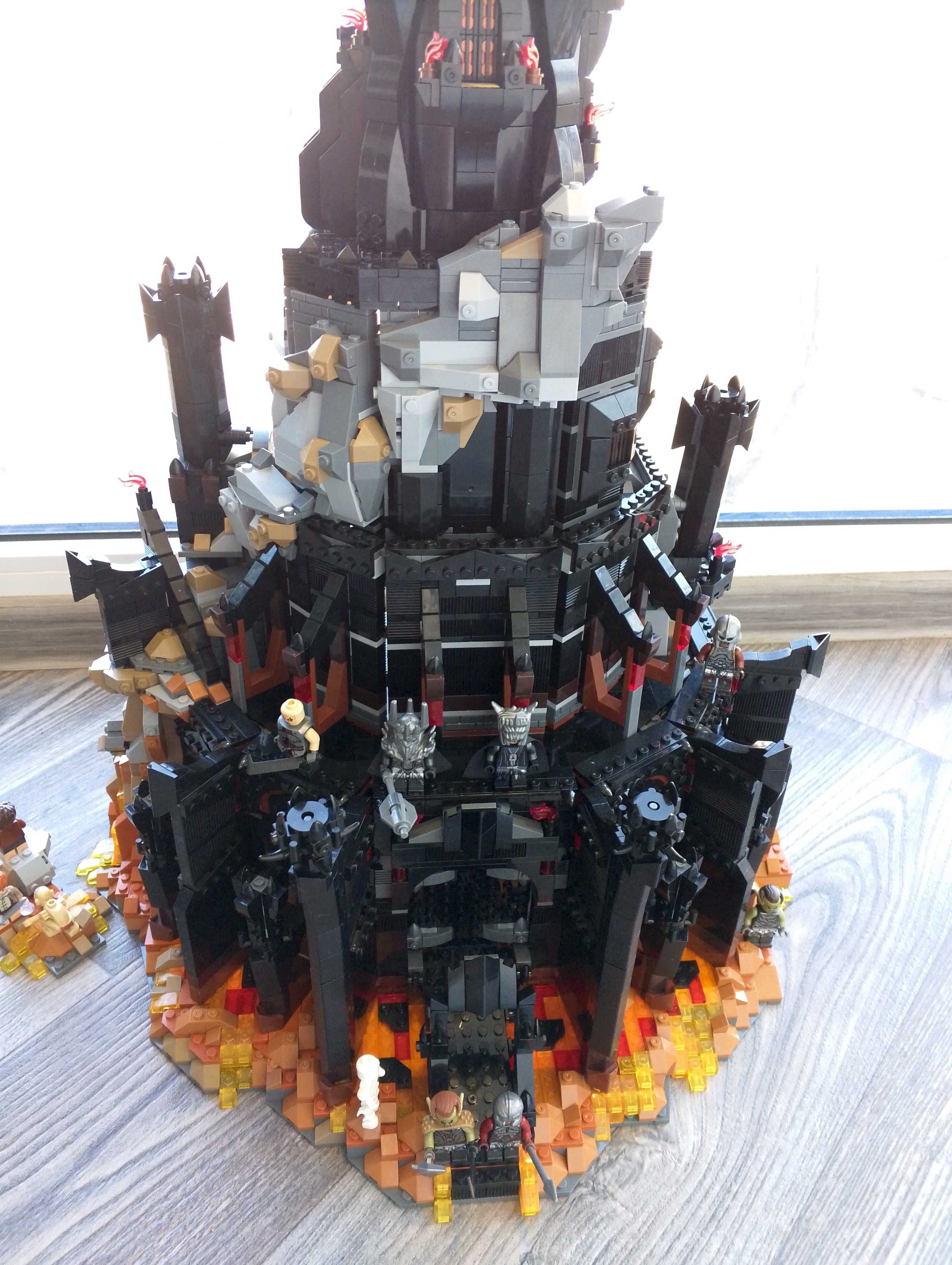 Лего ВОЛОДАР ПЕРСНІВ БарадДур 10333 lego LORD OF THE RINGS вежа Саурон