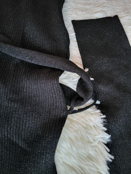 Плаття сукня в рубчик L чорна з люрексом