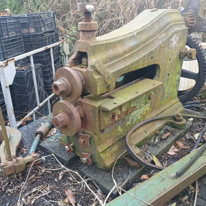 Nożyce krążkowe do wycinania okręgów z blachy