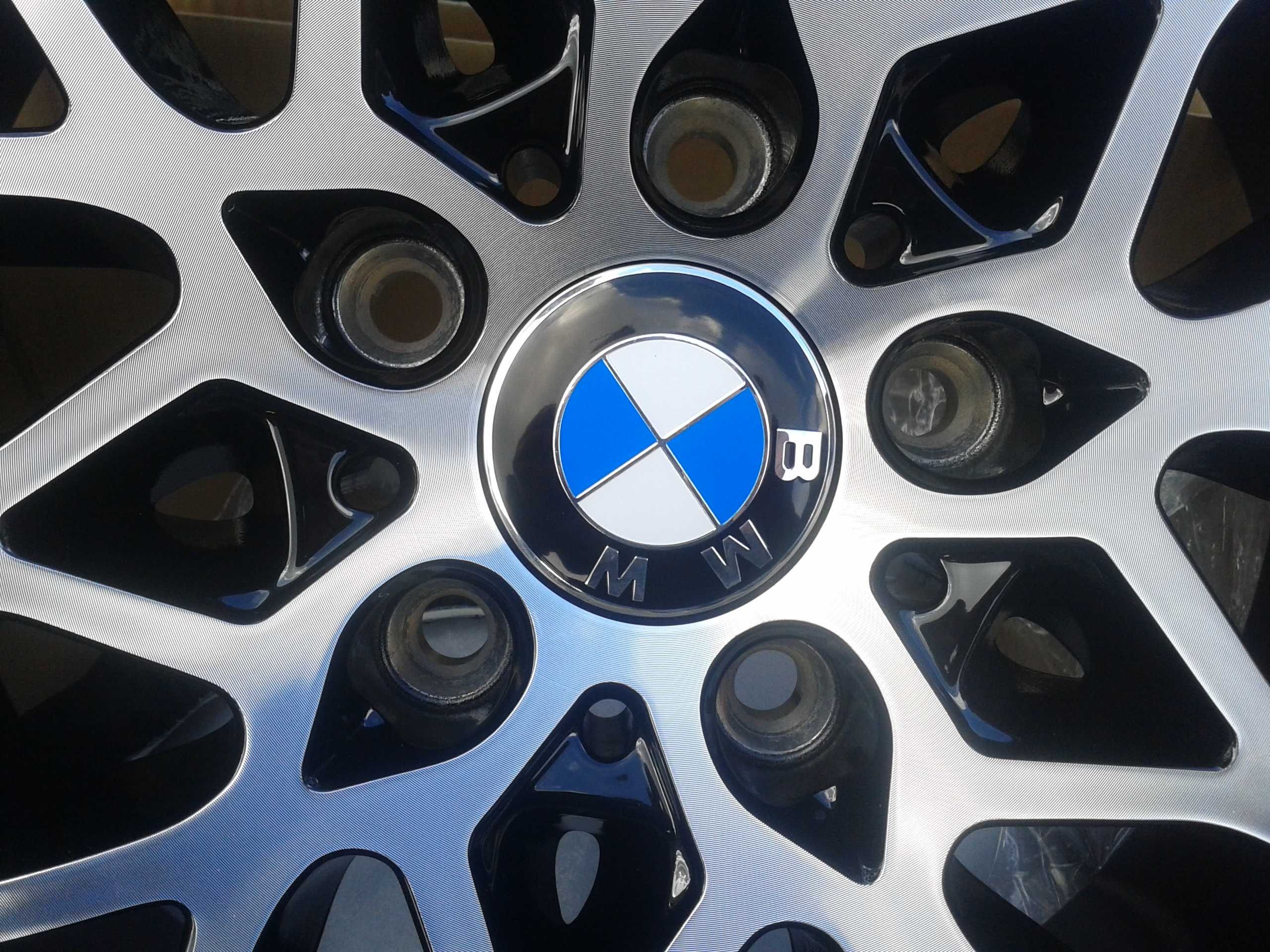 nowe felgi r18 bmw f10 f11 f30 f31 f32 f34 f20 f21  f23 f25 f26 mielec