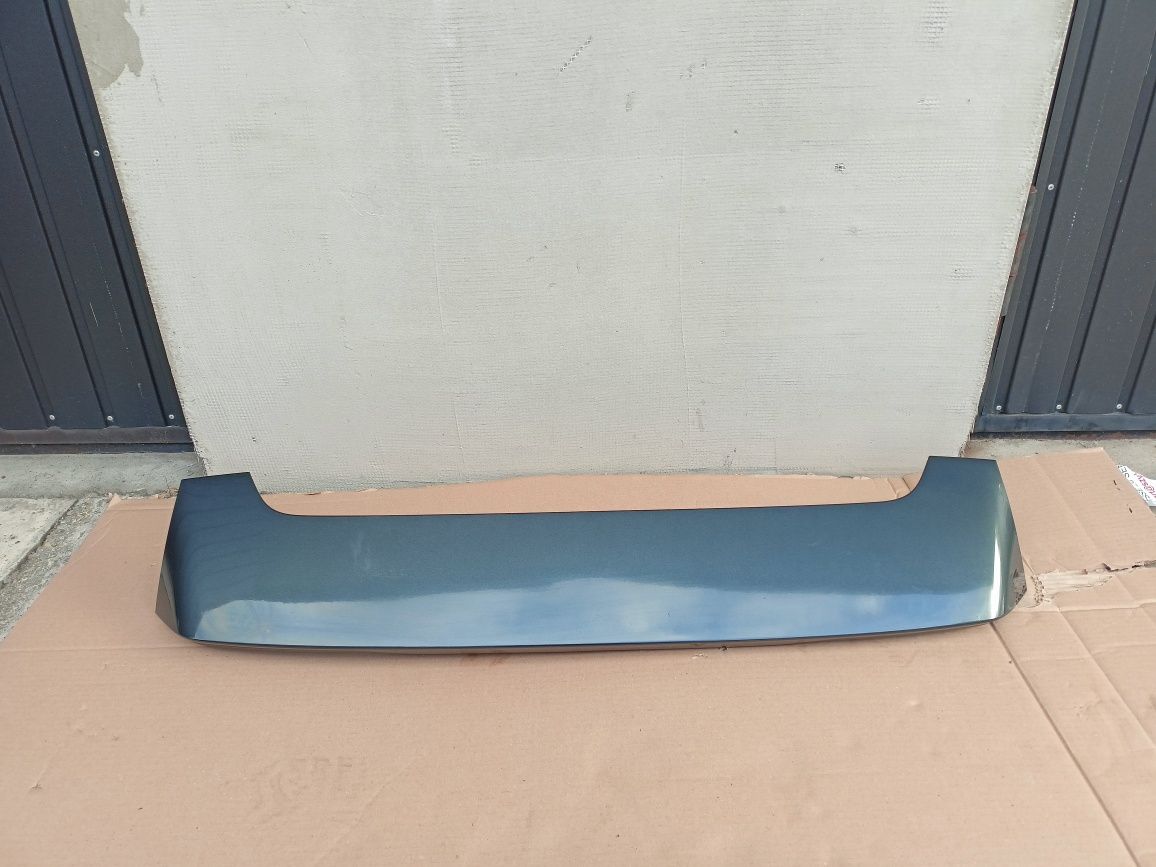 Dacia Duster II 2 spoiler lotka blenda klapy tył tylnej bagażnika