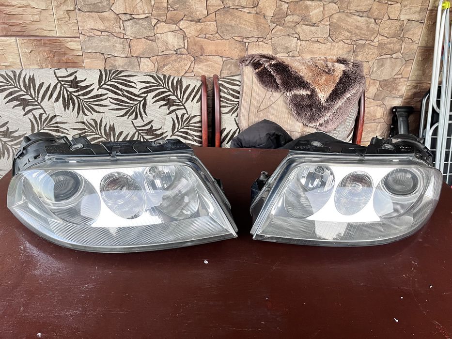 Lampy przód Vw Passat B5 FL Lift Xenon po regeneracji igła