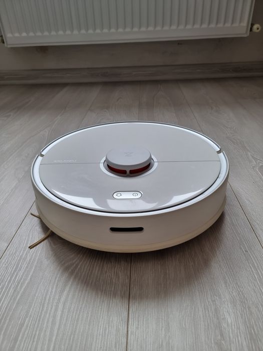 Продам миючий робот пилосос Roborock  S5 Max