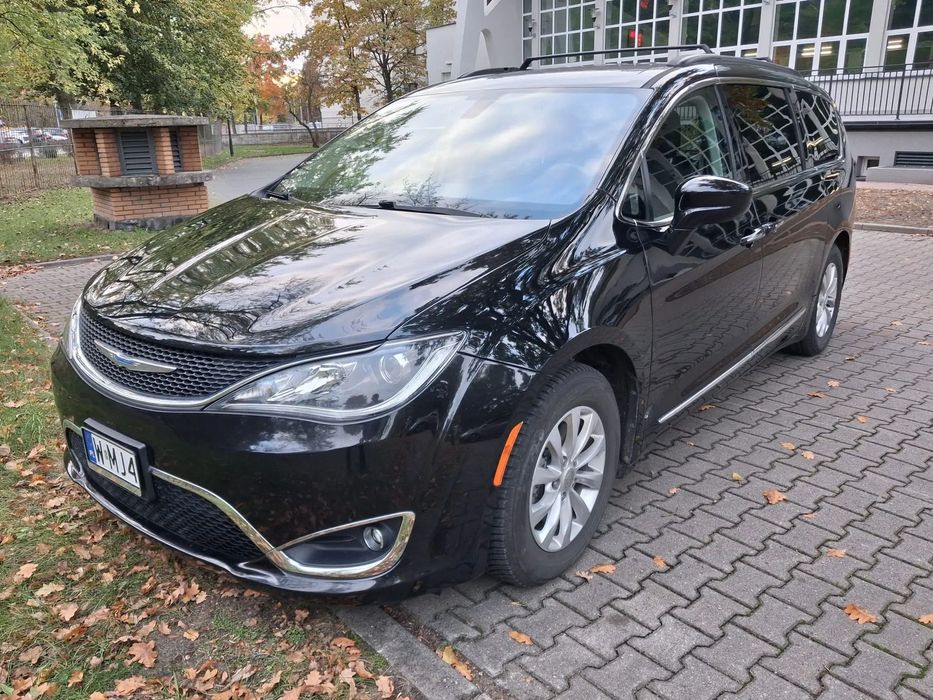 Chrysler Pacifica Chrysler Pacifica Tourning L