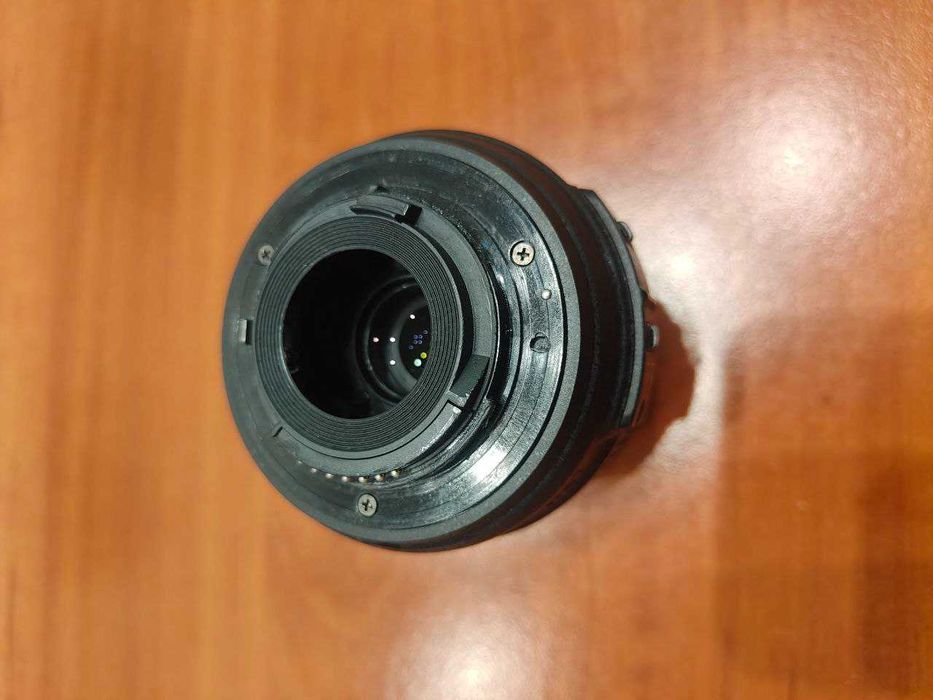Об'єктів  Nikon Nikkor AF-S 18-55 G