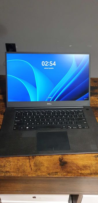 Dell Precision 5540 i7-9750H 32 GB 500 GB Nvidia - bateria excellent