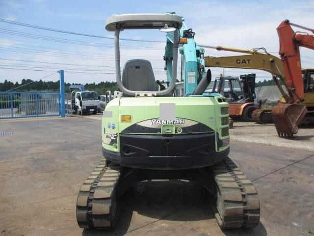 Экскаватор гусеничный Yanmar B6-6A