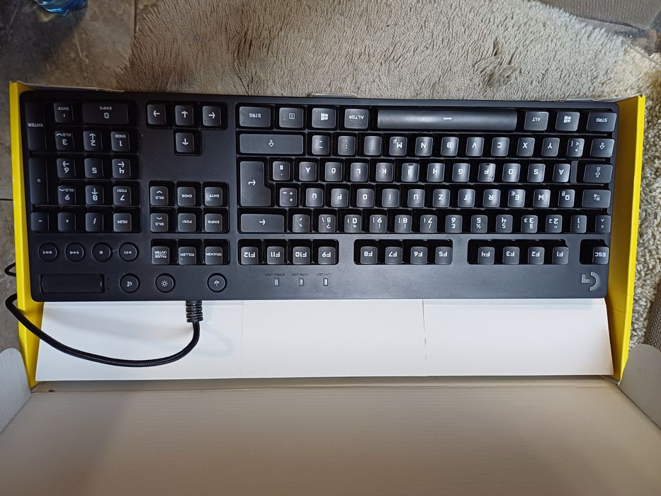 Клавіатура Logitech G810