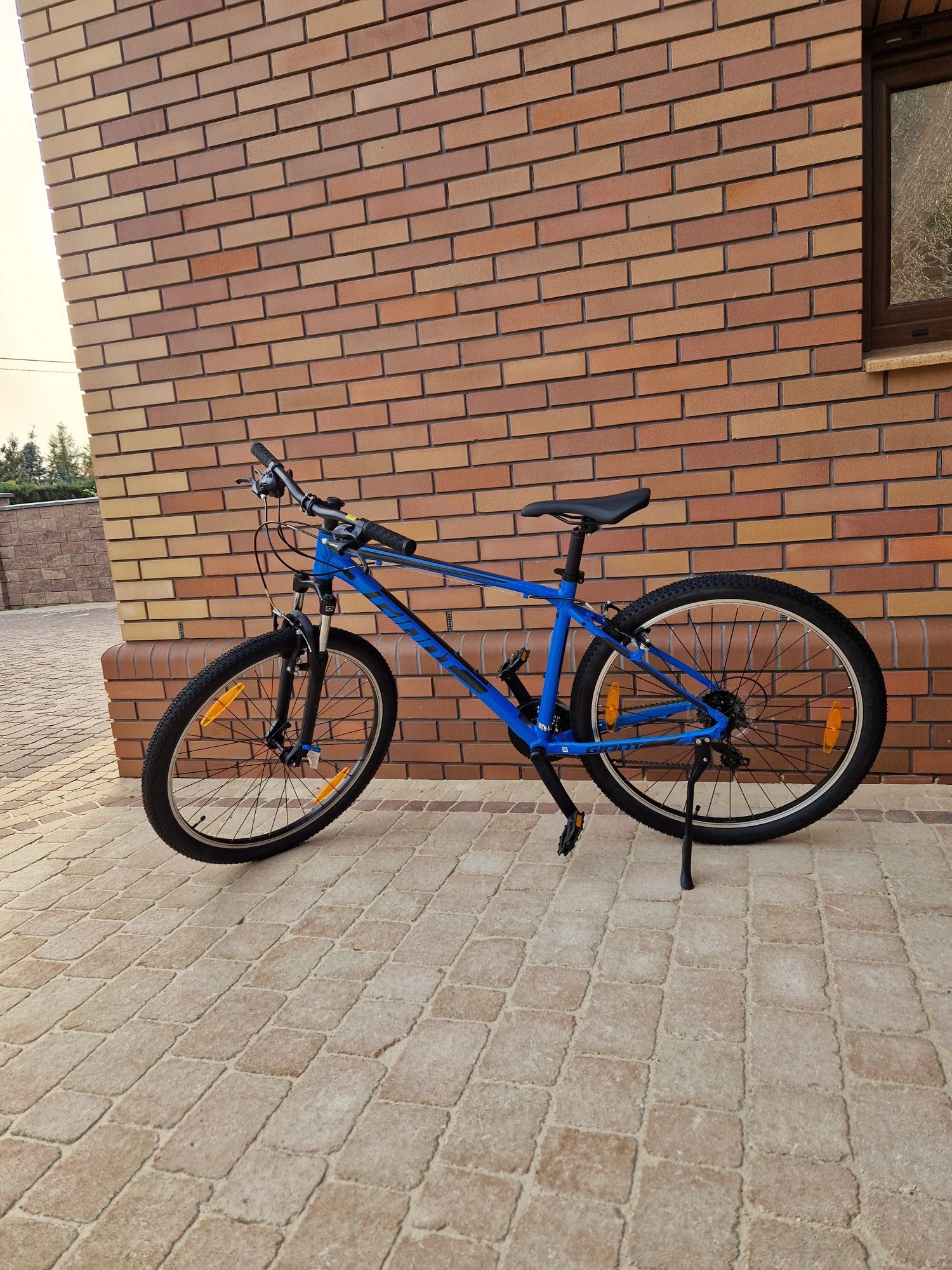 Rower MTB Giant M  (27,5")