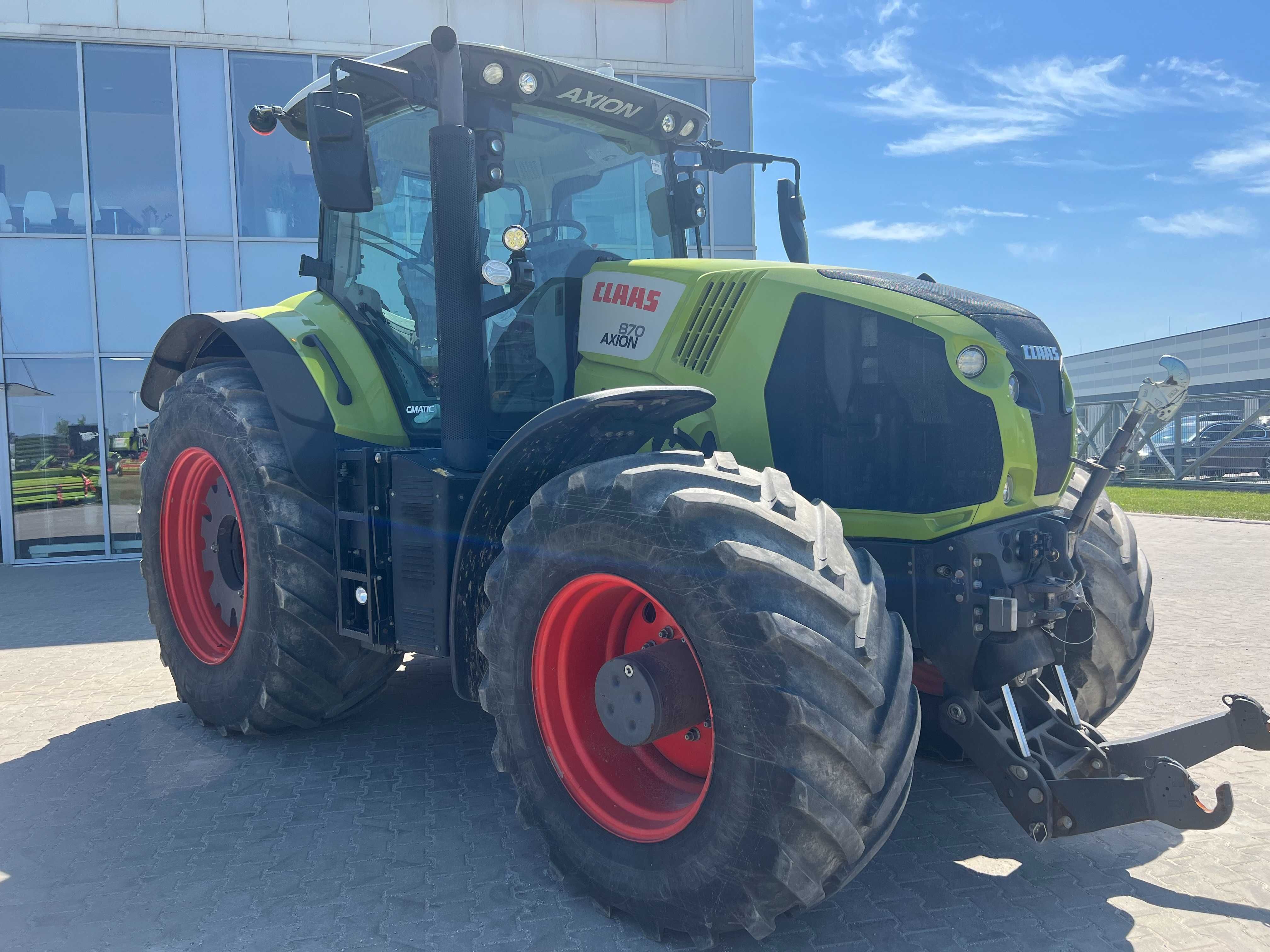 Трактор CLAAS Axion 870