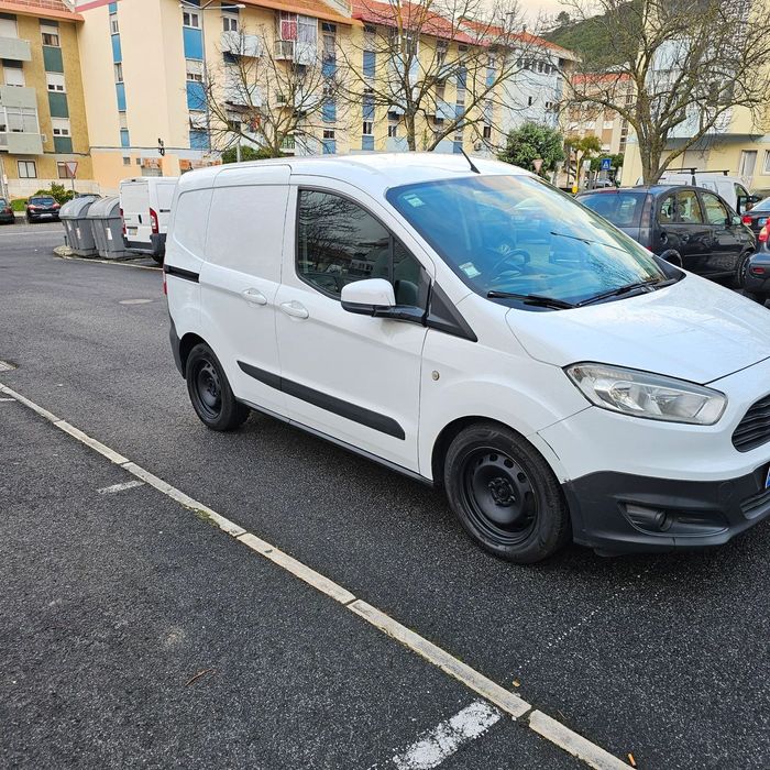 Ford Transit Courier