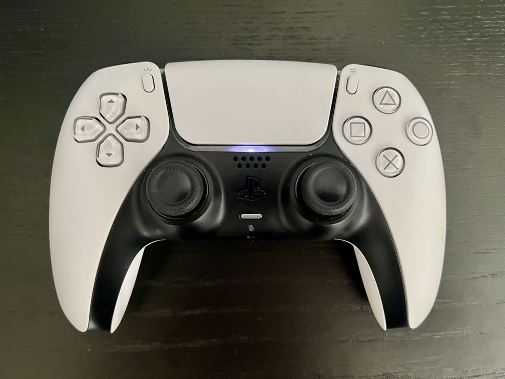 Playstation 5 - PS5 - 825gb - Leitor de mídia