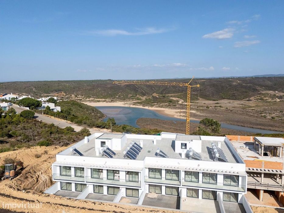 Novos Apartamentos  Modernos T3+1, Espartal/ Monte Clérigo