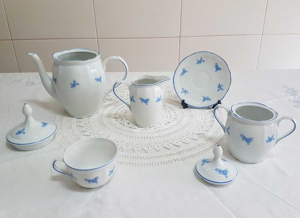 Serviço de chá porcelana 26 peças 12 pax Vista Alegre VA