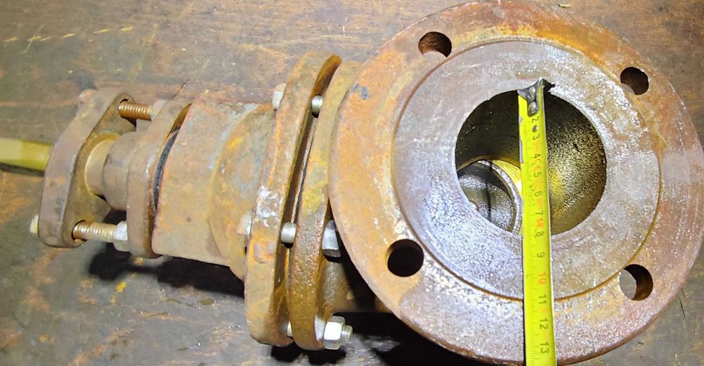 Zasuwa żeliwna zawór PN10 DN80 ZL200