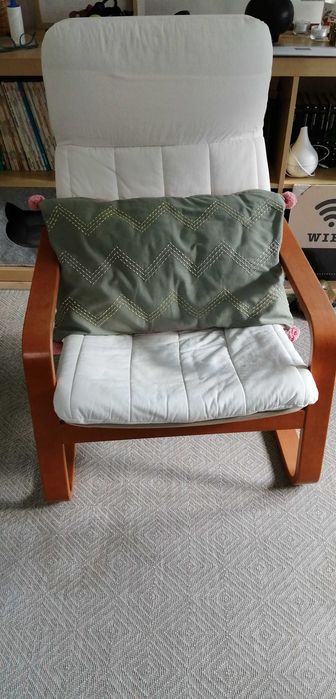 Cadeirão IKEA, em muito bom estado