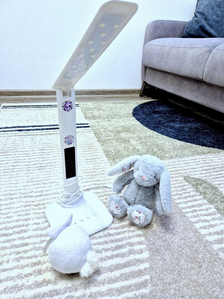 Lampa Led LC1 FuDesk na biurko dziecięce i młodzieżowe