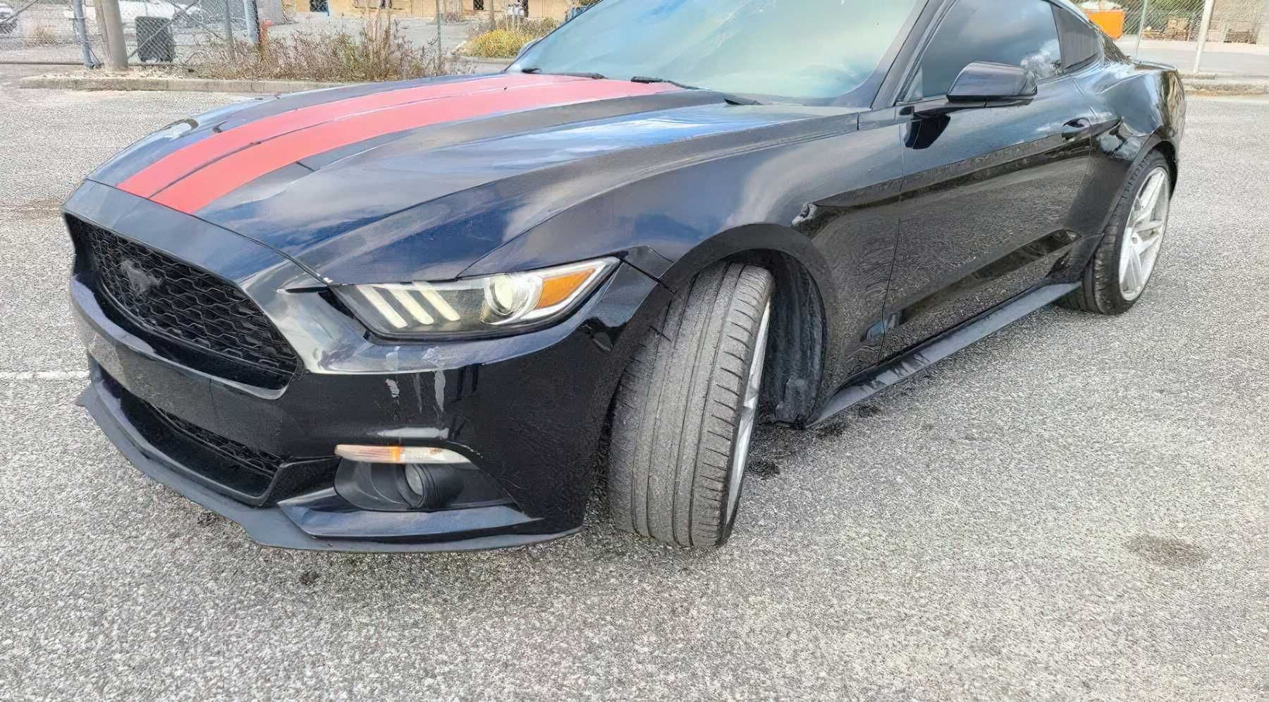 Ford Mustang EcoBoost 2017