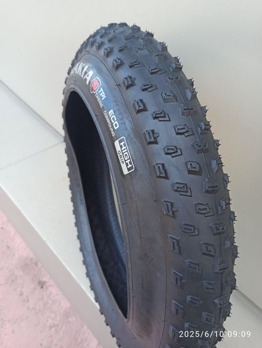 Велопокрышка, шина 26"×4,0 и 20"×4,0 для Fatbike