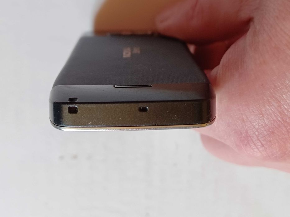 Niezniszczalna NOKIA E52